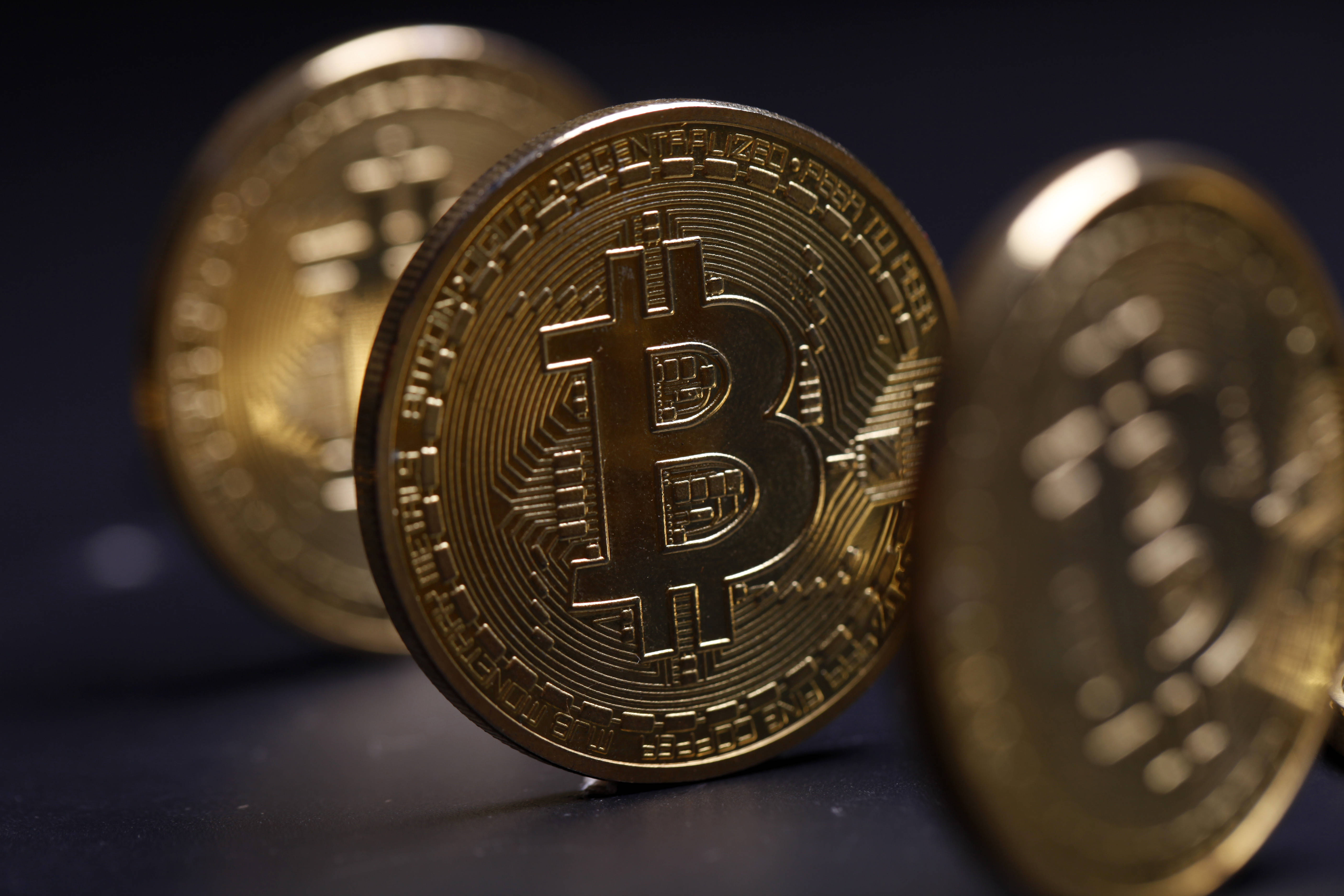 货币与虚拟币(虚拟币是不是货币)